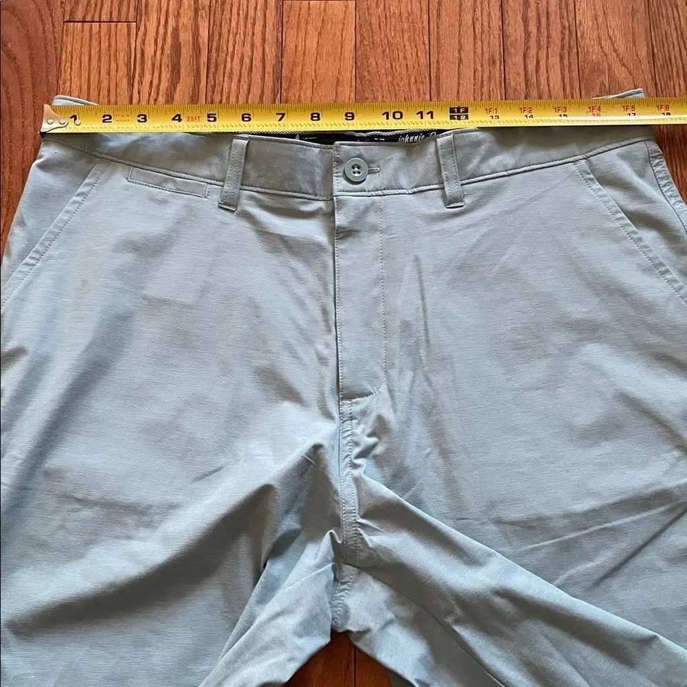 johnnie-O Mint Green Bermuda Shorts Men’s Sz 35